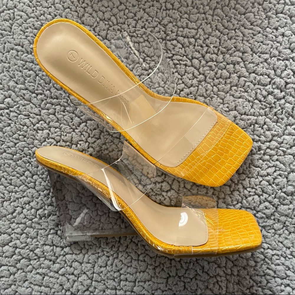 Yellow clear strap wedge heel sandals